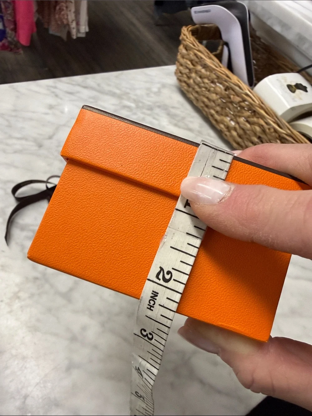 Hermes approx 82